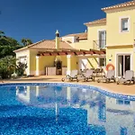 Villa Casa Amarela Lagos