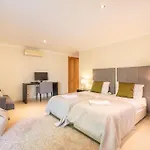 Casa Amarela
