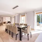 Casa Amarela Villa Lagos