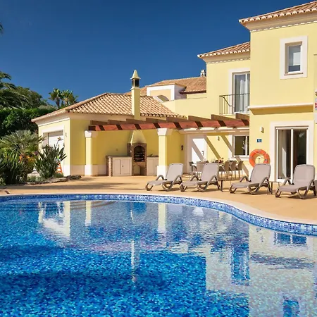 Villa Casa Amarela Lagos