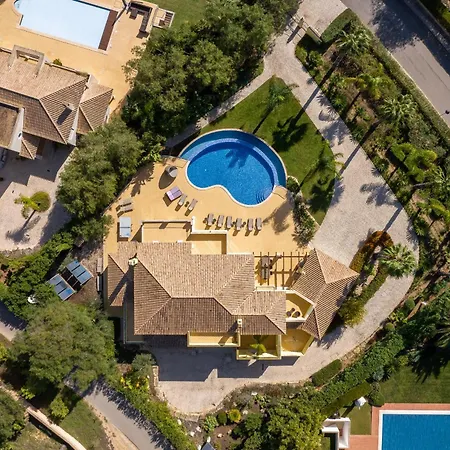 Casa Amarela Villa *