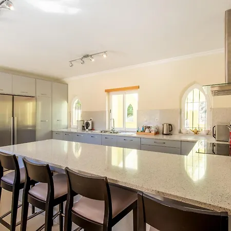 וילה Casa Amarela