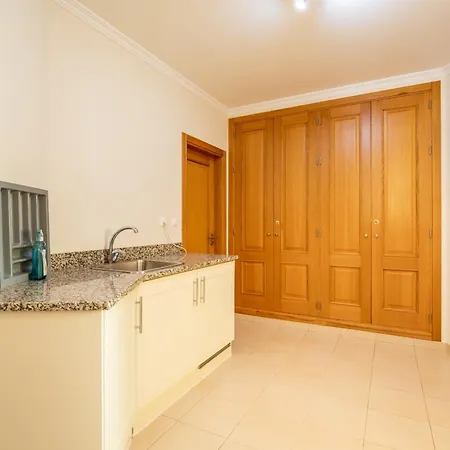 Casa Amarela ラゴス